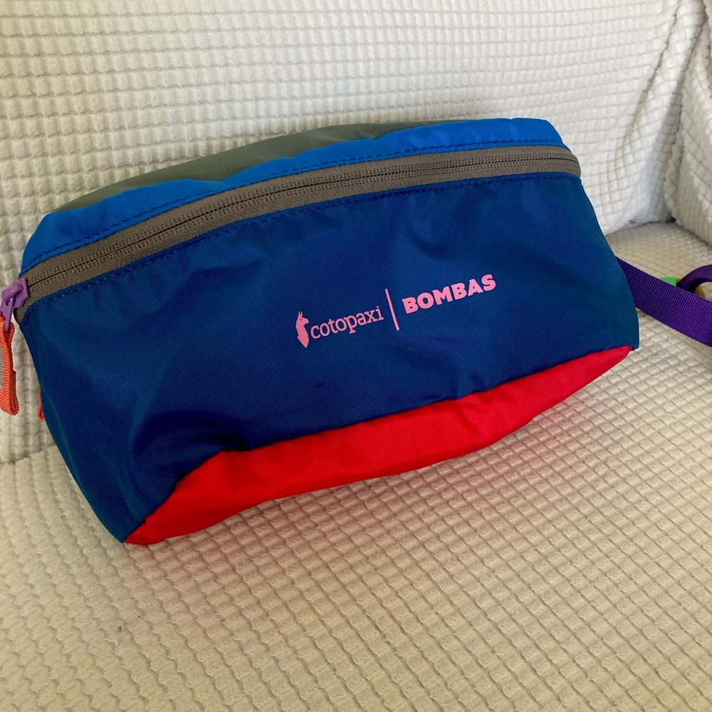 Cotopaxi Bombas Fanny pack. NWOT. Never used.